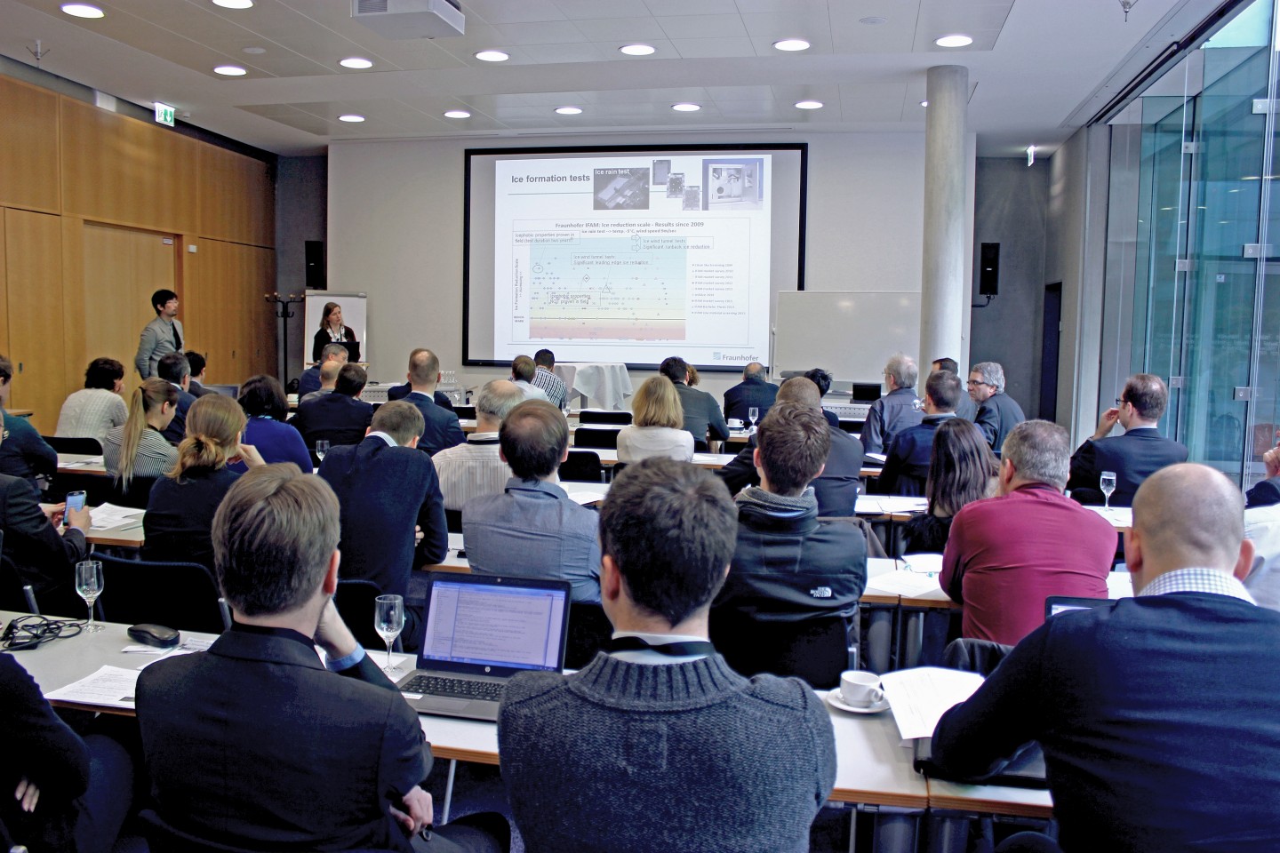 Internationaler Workshop am Fraunhofer IFAM zur Vereisung von Oberflächen.
